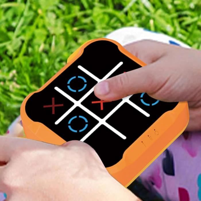 Jeu Électronique Tic-Tac-Toe LED - Divertissement Intemporel pour Petits et Grands